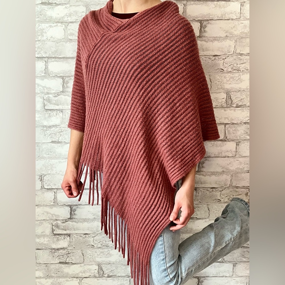 🌸 Target Dark Pink Poncho - One Size Fits All 🌸
